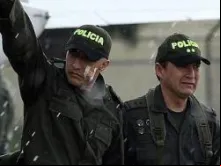  Luis Erazo (à esquerda)