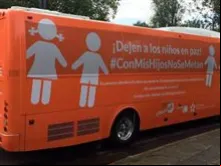 Ônibus da liberdade chega ao México.