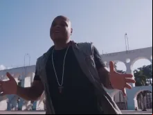 Clipe da versão brasileira do hino oficial da JMJ 2023: "Há pressa no ar". Foto: Captura de imagem. 