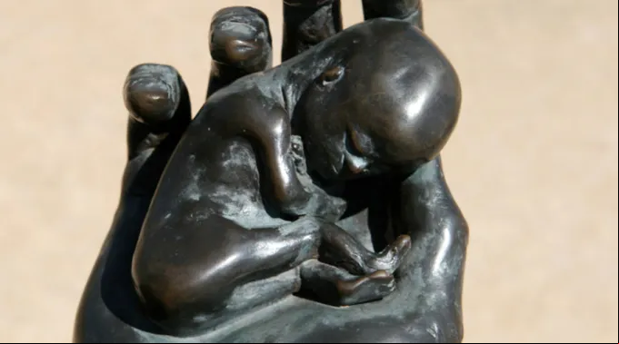 Abortion_FlickrQuinnDombrowskiCC_BY_SA_20_120717.jpg ?? 