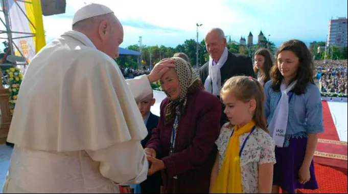 AbuelitosCatolicos_VaticanMedia_010619.jpg ?? 