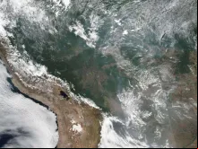 Amazônia e parte da América do Sul vista do espaço em 22 de agosto. Crédito: NASA Worldview