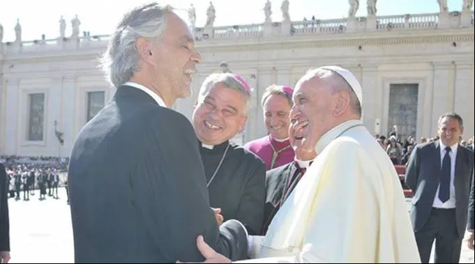 AndreaBocelli-Francisco_FacebookAndreaBocelliFoundation_020715.jpg ?? 