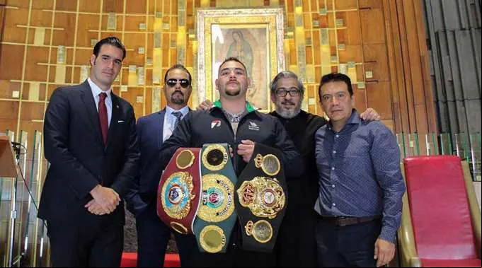 Andy-Ruiz-Basilica-Guadalupe-120619.jpg ?? 