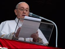 O papa Francisco durante a oração do Angelus.