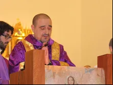 Alberto José González, diácono permanente.