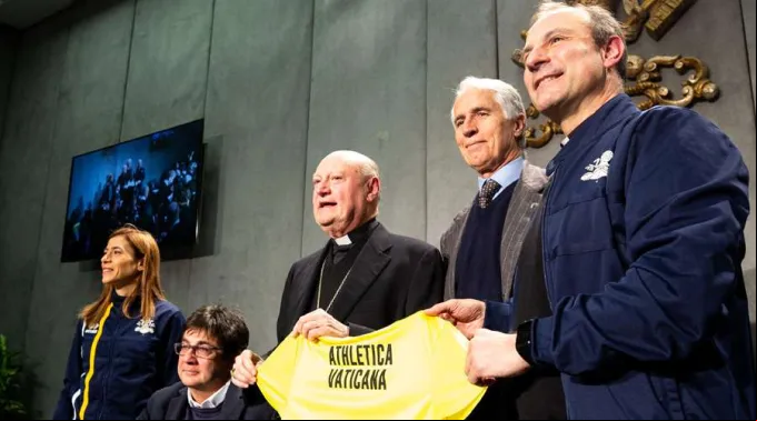 AthleticaVaticana_presentacion_DanielIbanYez.jpg ?? 