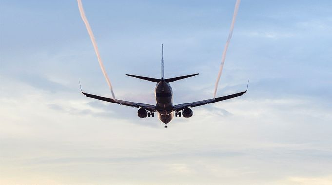 AvionSacerdoteEucaristia_180320.gif ?? 