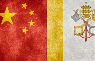 Bandeira da China e do Vaticano.