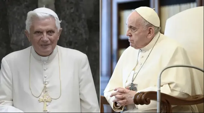BenedictoXVI_PapaFrancisco_VaticanMedia_1.jpg ?? 