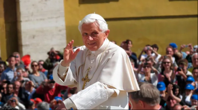 Benedicto_AlanHoldren_ACIPrensa_150415.jpg ?? 