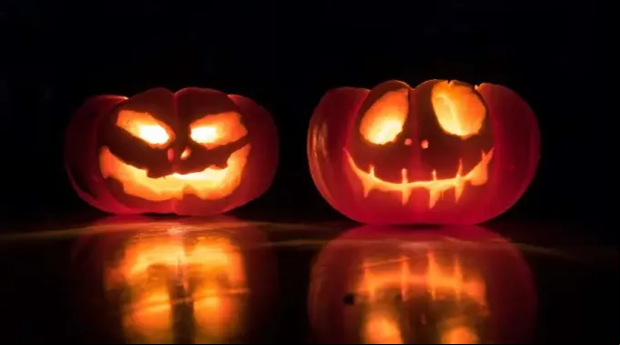 Calabazas-Halloween-David-Menidrey-Unsplash-261022.jpg ?? 