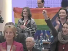 Delegados da assembleia do Caminho Sinodal Alemão, em Frankfurt