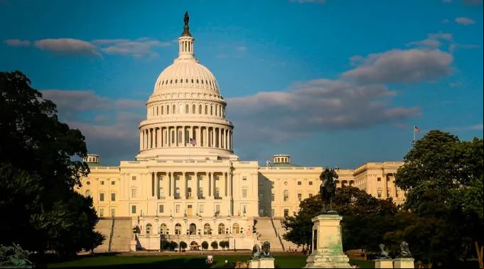 Capitolio_FlickrPhotosByClarkCC-BY-NC-2.0_160715.jpg ?? 