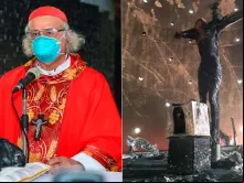 O Cardeal Leopoldo Brenes celebra a Missa na entrada da capela atacada. Créditos: Javier Ruiz - Lázaro Gutiérrez (Arquidiocese de Manágua)