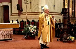 Cardeal Sturla na Missa de Páscoa