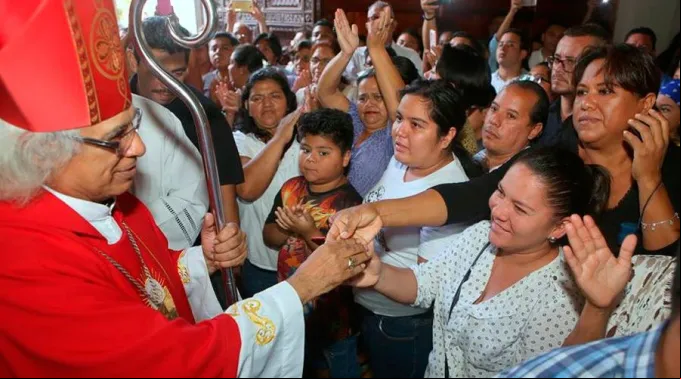 CardenalBrenes-LazaroGutierrezB-ArquidiocesisManagua260718.jpg ?? 