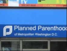 Pôster com o logotipo da Planned Parenthood