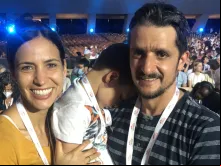 O casal Francisco e Marta, com o filho Juan Antonio, da Colômbia