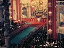 Sessão do Concílio Vaticano II na basílica de São Pedro