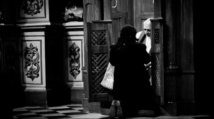 ConfesionMujer_FlickrHernanPineraCC-BY-SA-2.0_230316.jpg ?? 