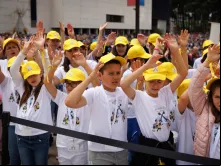 Crianças no santuário de Fátima