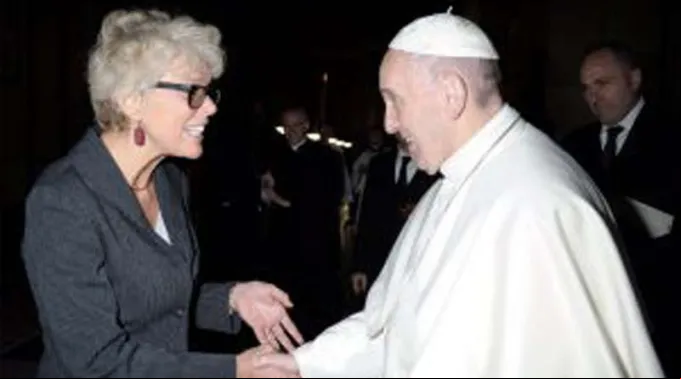 CristianeMurrayConElPapaFrancisco_VaticanMedia.jpg ?? 
