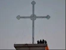 Cruz erigida em Telekuf-Tesqopa (Iraque) 
