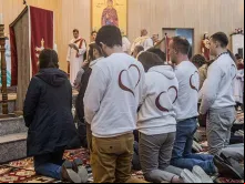Missa celebrada pelo bispo sírio católico, Dom Saidna Nizar Seeman, pelos cristãos desaparecidos