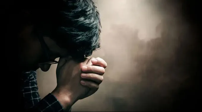 Exorcista-tentaciones-diablo-oracion-Shutterstock-02032023.jpg