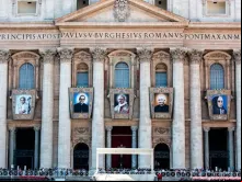 Fachada da Basílica de São Pedro. Crédito: Daniel Ibáñez - ACI Prensa