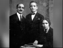 Giovanni Bergoglio (avô), Mario Jose Bergoglio (pai) e Rosa Marguerita Vasallo (avó). Foto Família Bergoglio