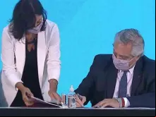 Alberto Fernández promulga lei sobre o aborto. Crédito: Casa Rosada, Argentina (CC BY 2.5 AR)