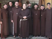 Membros do Instituto dos Frades de Emaús 