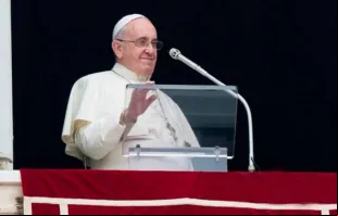 O Papa no Ângelus.