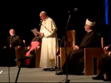 Francisco no encontro ecumênico e interreligioso em Sarajevo.