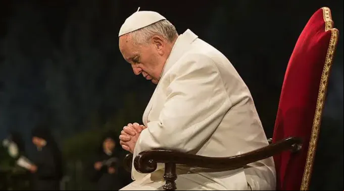 FranciscoOracion_VaticanMedia_260619.jpg ?? 