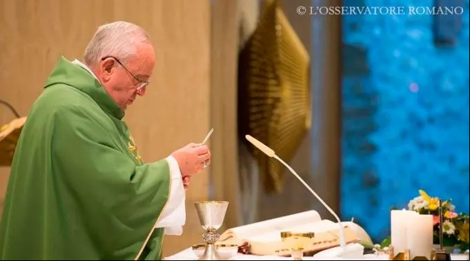 Francisco_LOsservatoreRomano.jpg ?? 