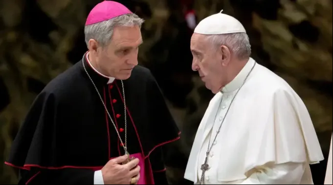 Ganswein_papa_aciprensa_daniel_audiencia_.jpg ?? 