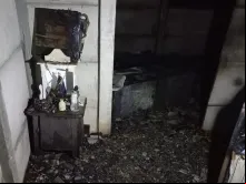 Imagem de Nossa Senhora Aparecida e terço intactos após incêndio