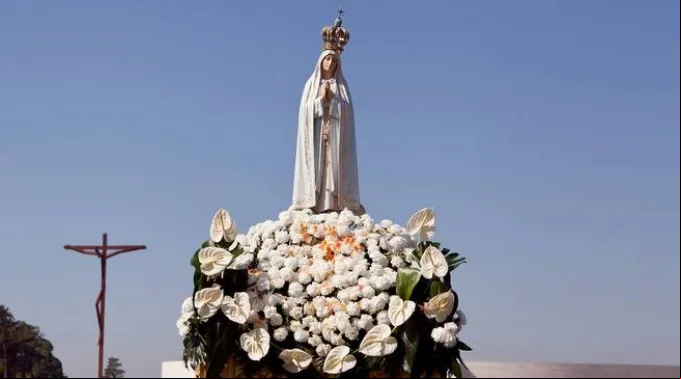 Imagem-original-de-Nossa-Senhora-de-Fatima-de-Portugal-2.jpg ?? 