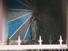 Imagem da Virgem Maria queimada (Paróquia St. Joseph