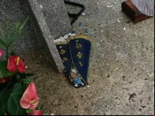 Imagem de Nossa Senhora Aparecida destruída