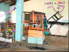 Incêndio na Igreja de Santa Mônica no Quênia. Créditos: Pe. Arnold Maronga