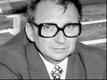 Ion Mihai Pacepa no iate de Raúl Castro em Cuba (1974) 