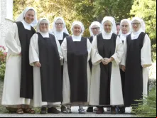 Irmãzinhas Discípulas do Cordeiro em sua casa na França