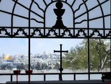 Jerusalém vista da capela Dominus Flevit, no lugar em que Jesus chorou
