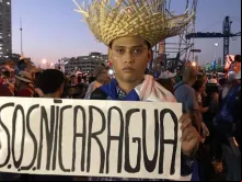 Um jovem da Nicarágua na JMJ Panamá 2019.