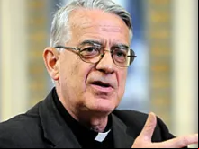   Pe. Federico Lombardi