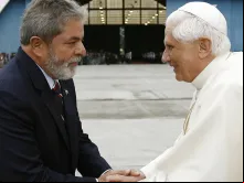 O ex-presidente do Brasil, Luiz Inácio Lula da Silva, e o Papa emérito Bento XVI, que am Acordo Brasil-Santa Sé 